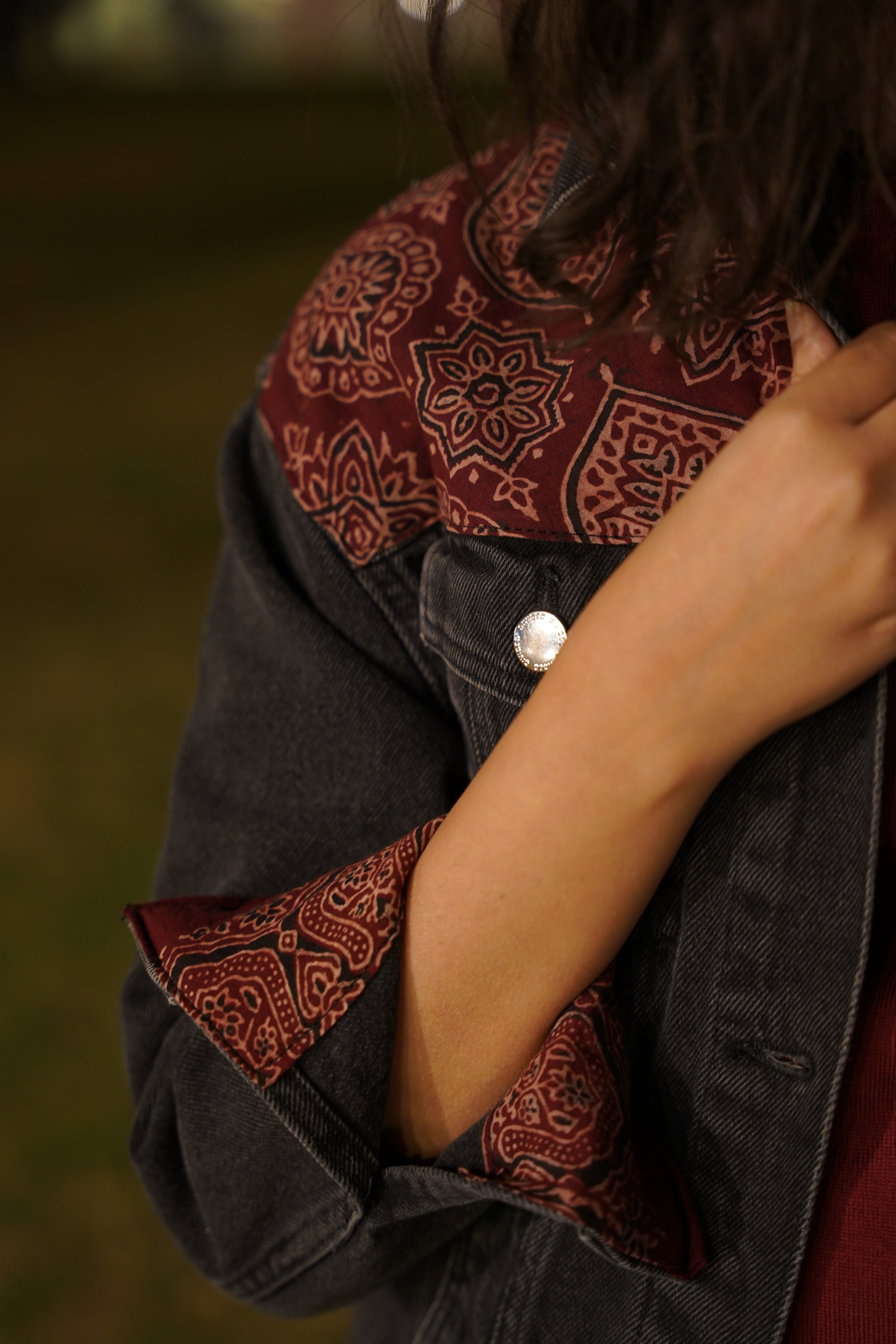 Naqsh Jacket - Crimson & Black